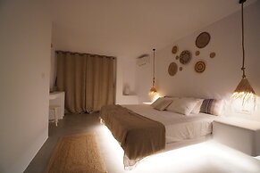 Mykonian Exclusive 3Bd Villa with Pool