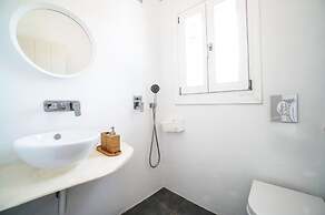 Mykonian Exclusive 3Bd Villa with Pool