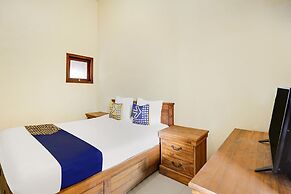 OYO 92114 Homestay Riverside Duko