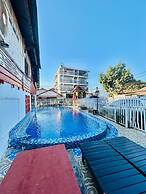 Lacasa Vang Vieng Hotel