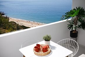 Sesimbra Beach House by Saudade