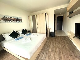 Sea view studio at Oceana by Lofty