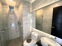 Sea view studio at Oceana by Lofty