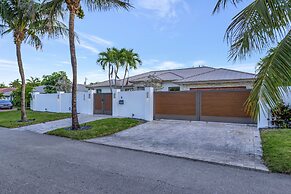 Lynora's Luxe Estate Modern Design