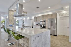 Lynora's Luxe Estate Modern Design