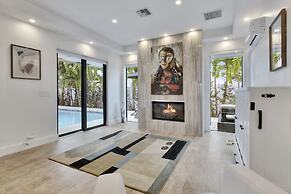 Lynora's Luxe Estate Modern Design