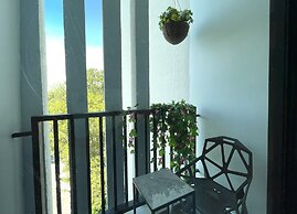 Zcape1 Condo by Lofty