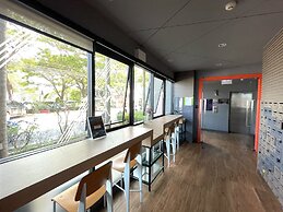 Zcape2 apartment by Lofty