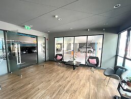 Zcape2 apartment by Lofty