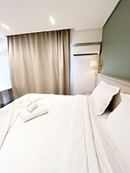 Arpoar Suites By Day By Day