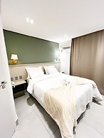 Arpoar Suites By Day By Day