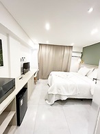 Arpoar Suites By Day By Day