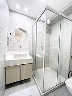 Arpoar Suites By Day By Day