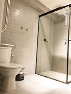 Arpoar Suites By Day By Day
