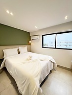 Arpoar Suites By Day By Day