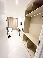 Arpoar Suites By Day By Day