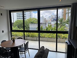 Urban 750 By Day by Day