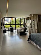 Urban 750 By Day by Day