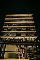 Urban 750 By Day by Day