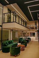 Urban 750 By Day by Day