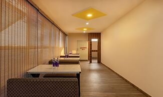 Treebo Nandi Comforts, Peenya