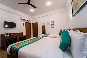 Treebo West Fort Divine