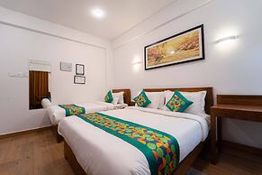 Treebo West Fort Divine