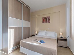 Evripus Suites Hotel