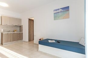 Evripus Suites Hotel