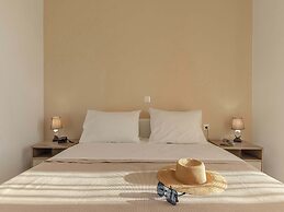 Evripus Suites Hotel