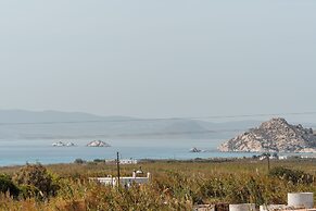 Evripus Suites Hotel