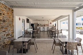 Evripus Suites Hotel