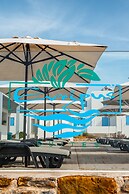 Evripus Suites Hotel