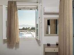 Evripus Suites Hotel