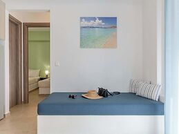 Evripus Suites Hotel