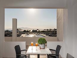 Evripus Suites Hotel