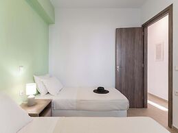 Evripus Suites Hotel