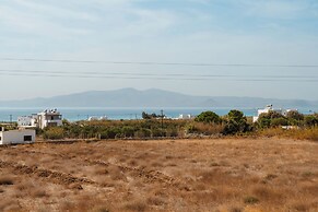 Evripus Suites Hotel