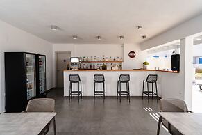 Evripus Suites Hotel