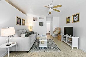 Sunshine Shores Boutique Apartments