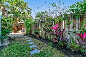 Sunshine Shores Boutique Apartments