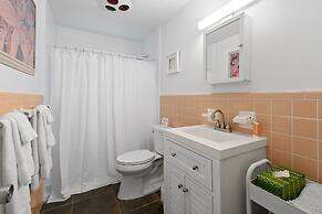 Sunshine Shores Boutique Apartments