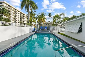 Sunshine Shores Boutique Apartments