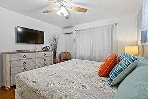 Sunshine Shores Boutique Apartments
