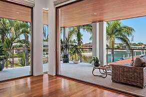 Lux Tropical Haven Mooloolaba Moonda5