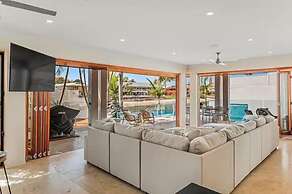 Lux Tropical Haven Mooloolaba Moonda5