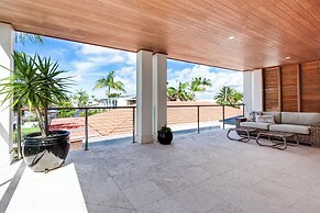 Lux Tropical Haven Mooloolaba Moonda5