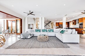 Lux Tropical Haven Mooloolaba Moonda5