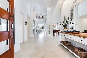 Lux Tropical Haven Mooloolaba Moonda5