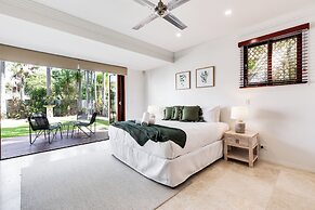 Lux Tropical Haven Mooloolaba Moonda5